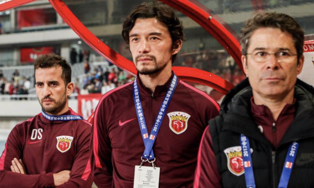 足球经纪人职业生涯形成新趋势 足球经纪人职业生涯形成新趋势