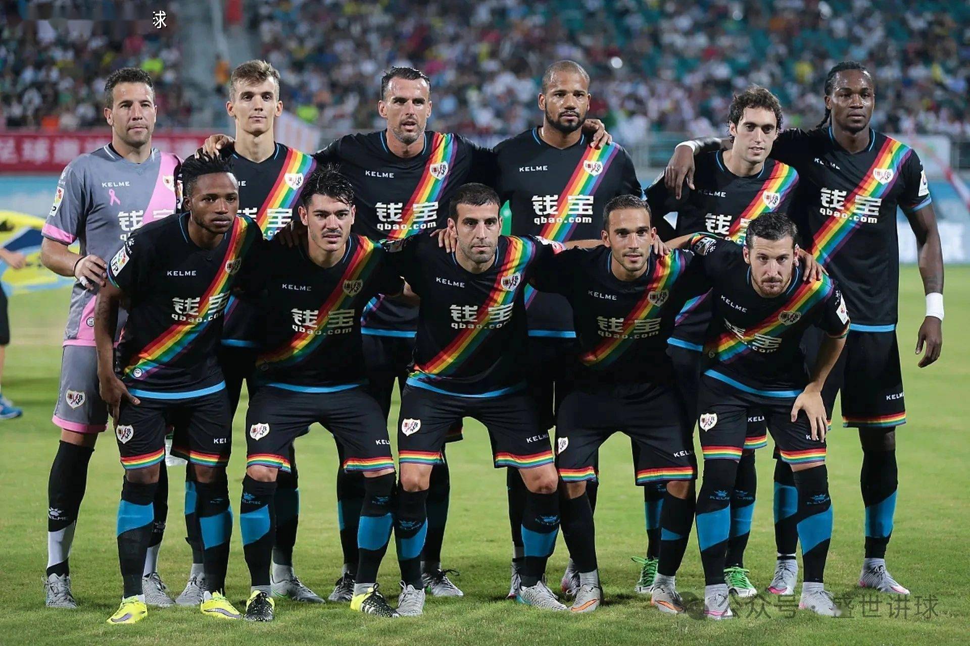 包含曼联3-2逆转摩纳哥，小组晋级面临考验！的词条