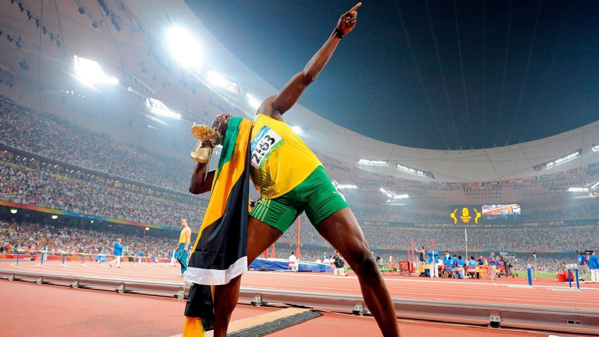 新星闪耀与老牌豪门的绝杀艺术，杰伦·格林统治级数据背后的未来，凯尔特人压哨击败雄鹿的经典瞬间