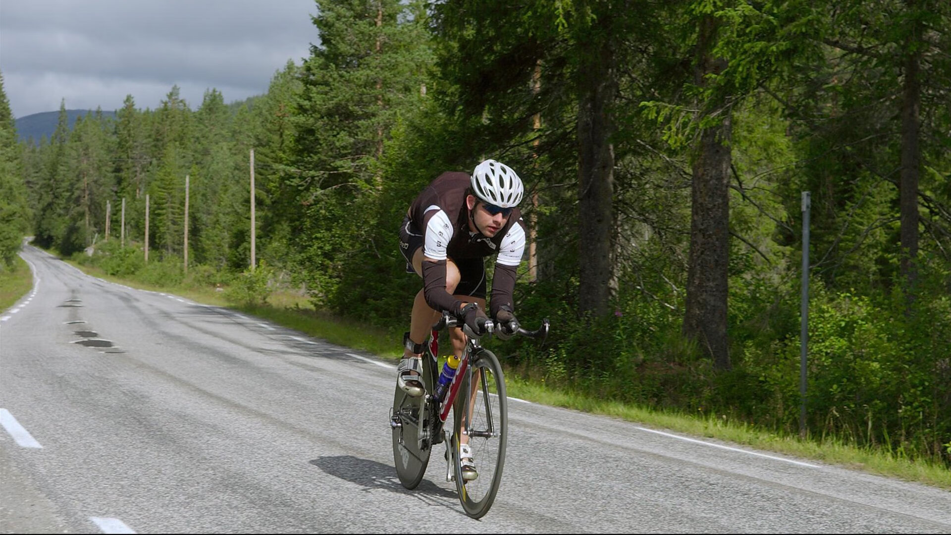 深圳队横扫尼克斯,拉梅洛成为关键先生